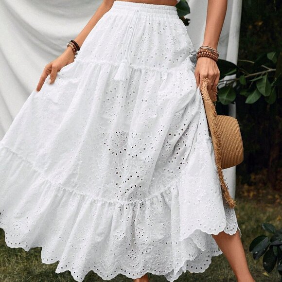 White Boho Women's Ruffle Design Hollow White Skirt - Picture 2 of 5